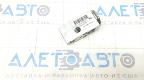 Nissan Rogue 21-23 Air Conditioner Heater Valve