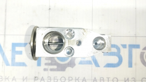 Nissan Rogue 21-23 Air Conditioner Heater Valve