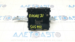 CENTRAL GATEWAY Nissan Rogue 21-23 broken mount