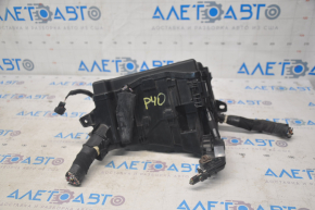 Underhood fuse box Toyota Prius V 12-17