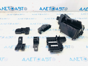 Mazda CX-5 17 underhood fuse box housing - no cover