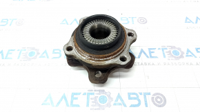 Front right hub BMW X3 G01 18-22 AWD rusty