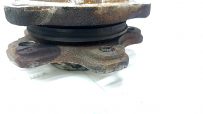 Front left hub BMW X3 G01 18-22 AWD rusty