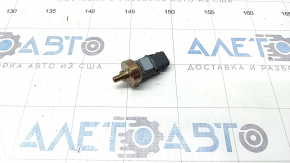 Fuel pressure sensor Toyota Rav4 19-22 on the high-pressure rail