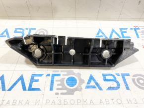 Front bumper mount on the wing right Ford Fusion mk5 13-16 SIGNEDA