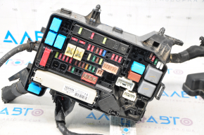 Underhood fuse box Toyota Prius 30 10-15