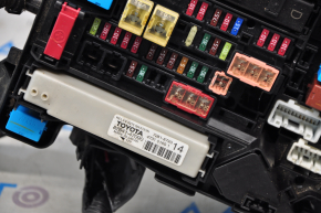 Underhood fuse box Toyota Prius 30 10-15