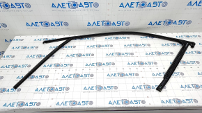 Glass seal with molding front right Audi Q5 80A 18-24 chrome