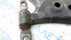 Lower front right arm Toyota Rav4 19 - rusty, cracked silent block