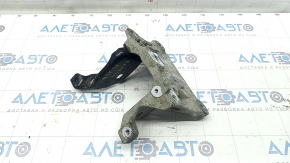 Engine mount bracket left Toyota Rav4 19- 2.5