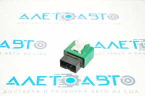 STOP SIGNAL CONTROL Toyota Prius 30 10-15