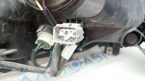 Headlight front left Subaru Outback 15-17 naked, pre-rest, halogen, dark, sand