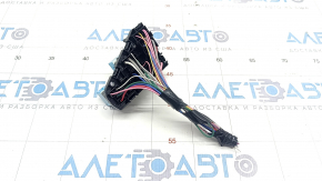 Relay block under the hood left Toyota Rav4 19- triangular