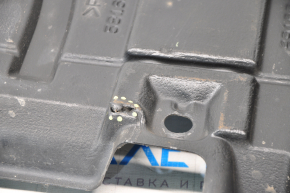 Front left underbody protection Toyota Prius 30 10-15 tear