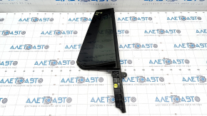 Door glass triangle rear right VW Tiguan 18 - broken guides, fracture