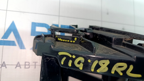 Rear bumper mount inner left VW Tiguan 18 - broken mount