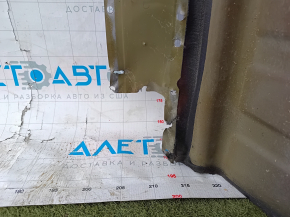 Toyota Avalon 13-18 trunk trough is torn