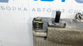 Radiator cooling water Subaru Outback 15-19 crack in mount