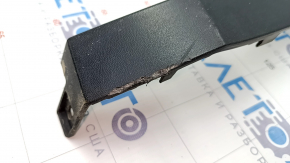 Front right wing arch trim VW Tiguan 18- structure, broken fastening, scratches