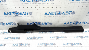 Front left threshold trim VW Tiguan 18 - black, plastic turned white, broken fastening