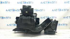 The heater body is bare BMW X5 E70 07-13 the latch is broken