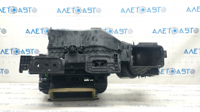 The heater body is bare BMW X5 E70 07-13 the latch is broken
