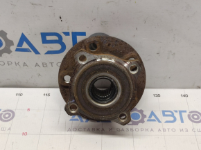 Rear left hub Mercedes GLA 14-20 AWD, rusty