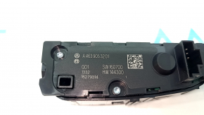 Control buttons on the center console on the right Mercedes G550 W463 19-