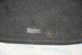 VW Golf 15 boot carpet - black cloth for cleaning