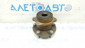 Rear left hub Subaru Outback 15-19 rusty
