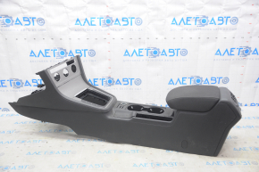 Central console armrest and cup holders VW Golf 15 - black, scratches need cleaning