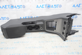 Central console armrest and cup holders VW Golf 15 - black, scratches need cleaning