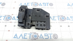 Lincoln MKX 16- Battery Distribution Plate