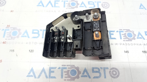 Lincoln MKX 16- Battery Distribution Plate