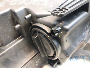 Headlight front left naked Chevrolet Volt 16 - scratches, cracked housing and mount