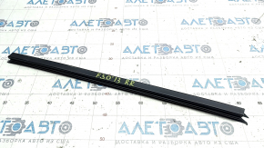 Door glass seal inner rear right BMW 3 F30 4d 12-18