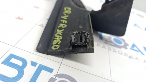 Right wiper grille seal Honda CRV 12-16 broken mount