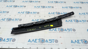 Door trim side front left BMW 3 G20 19- black gloss, scratches