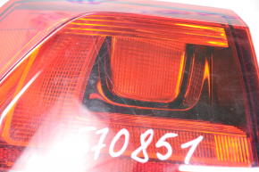 Light outer wing left VW Golf 15-usa dirt inside, small scratches