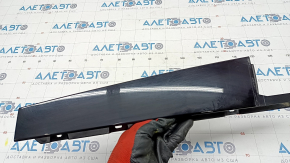 Door trim side rear right BMW 3 G20 19- front, black gloss, scratches