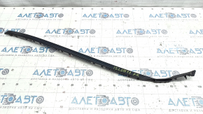 Windshield molding right Lexus IS 06-13 broken fasteners