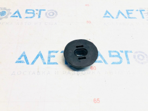 Radiator bracket lower left Jeep Cherokee KL 19-21 3.2 rubber