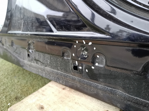 The central right body pillar of Honda Accord 18-22 is sawn off, butt
