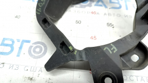 Left fog light bracket Lexus IS 11-13 cracks in fasteners