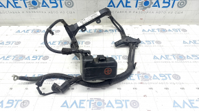 Positive terminal of battery Hyundai Sonata 11-15