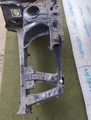 Quarter front left Subaru Outback 15-19 graphite, with central pillar, pokes on pillar