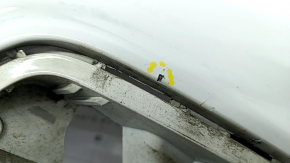 Rear bumper bare left fang Jeep Cherokee KL 19-21 white, scratch