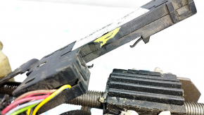 Steering column BMW X5 E70 07-13 broken mount