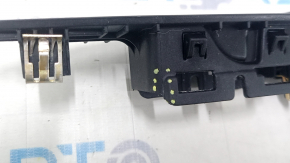 Rear left window lift control trim Chevrolet Volt 16 - broken mount