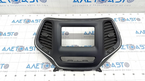 Frame of radio with air ducts Jeep Cherokee KL 19 - under the middle display, scratch, crack in fastening